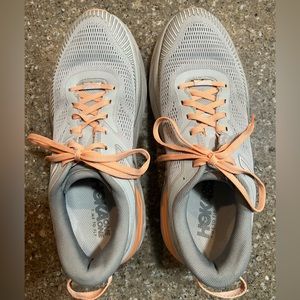 Hoka bondi 7 sneaker size 10